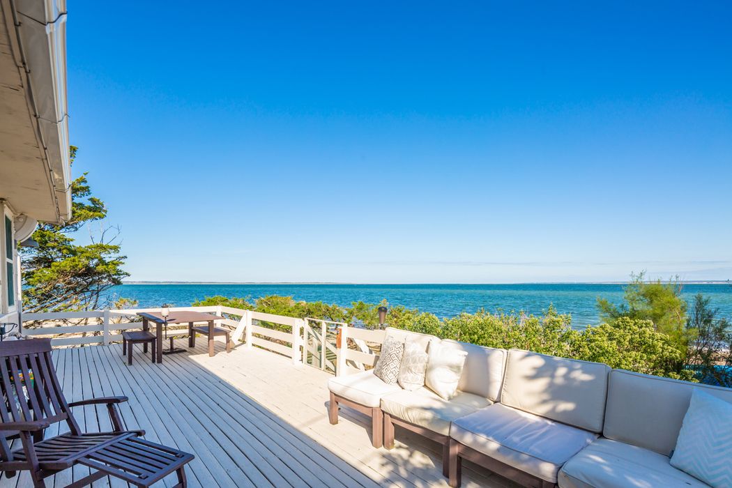 231 Gerard Drive, East Hampton, NY 11937 Sotheby's International