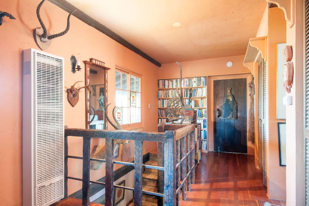 1122 Harrison Street, Monterey, CA 93940 Sotheby's International