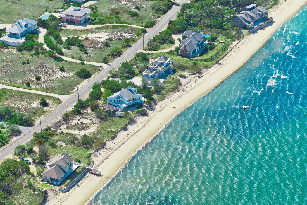 Amagansett on Gardiners Bay Amagansett, NY 11930 Sotheby's International Realty, Inc.