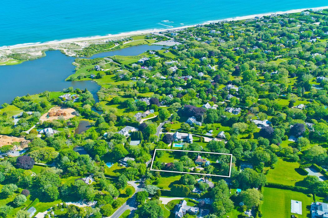 18 Ocean Avenue, East Hampton, NY 11937 Sotheby's International