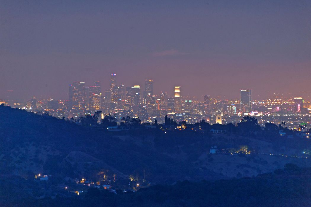 2170 Stradella Road, Los Angeles, CA 90077 Sotheby's International
