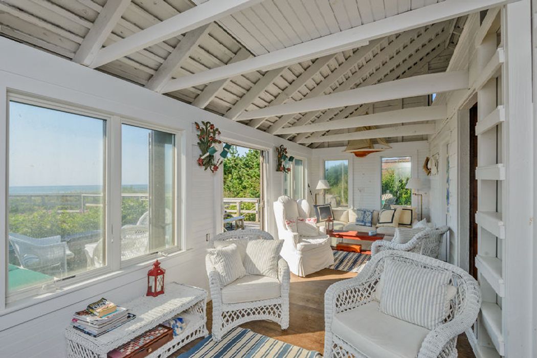 35 Gibson Lane, Sagaponack, NY 11962 Sotheby's International Realty, Inc.