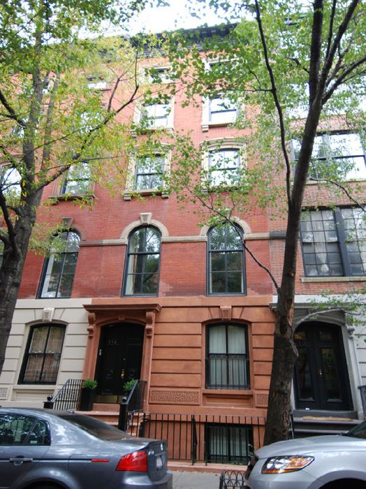 Renwick Triangle Classic New York, NY 10003 Sotheby's International