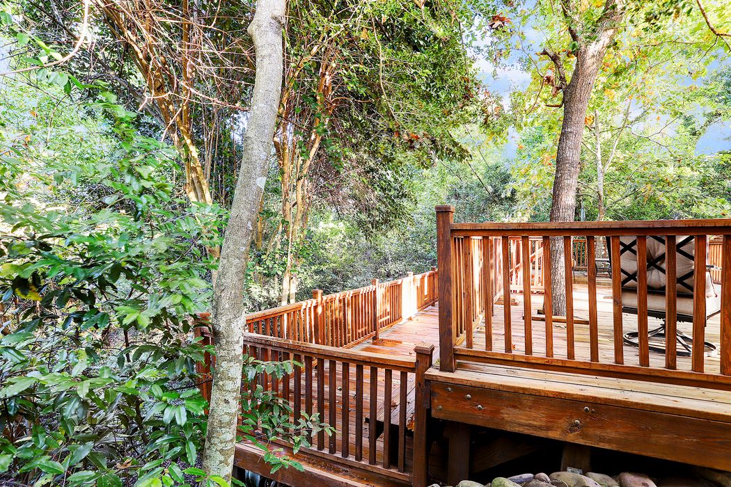 235 Chimney Rock, Houston, TX 77024 Martha Turner Sotheby's