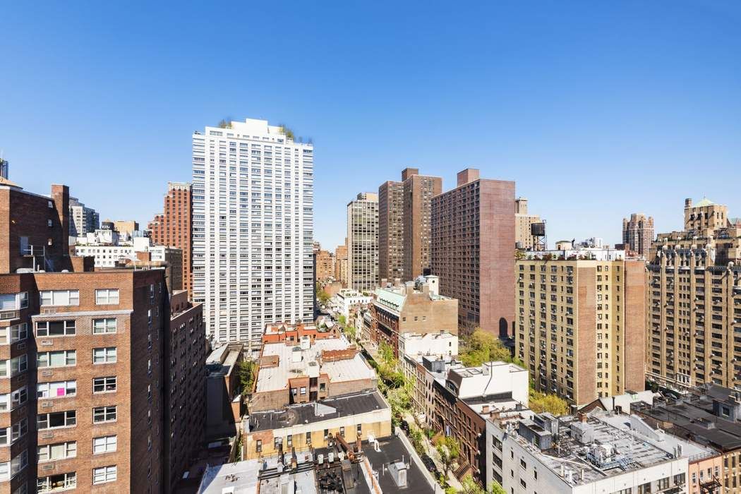 300 East 71st Street 19L, New York, NY 10021 Sotheby's International Realty, Inc. 300 East 71st Street 19L, New York, NY 10021 Sotheby's International Realty, Inc.