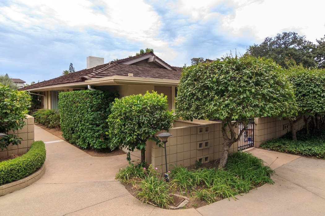 1040 South Orange Grove Blvd. 2, Pasadena, CA 91105 Sotheby's