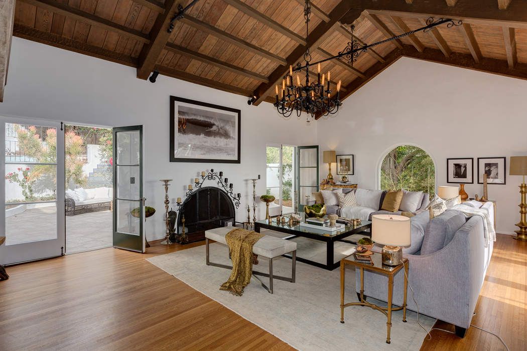 4447 Cromwell Avenue, Los Angeles, CA 90027 Sotheby's International