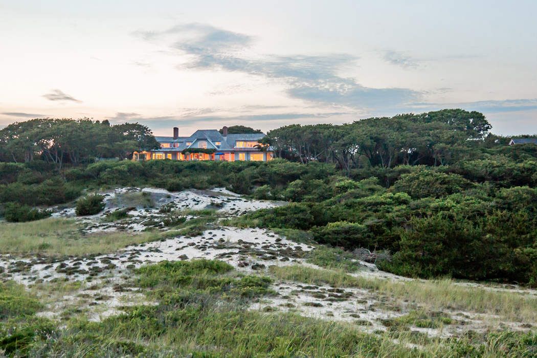 32 Windmill Lane, East Hampton, NY 11937 Sotheby's International