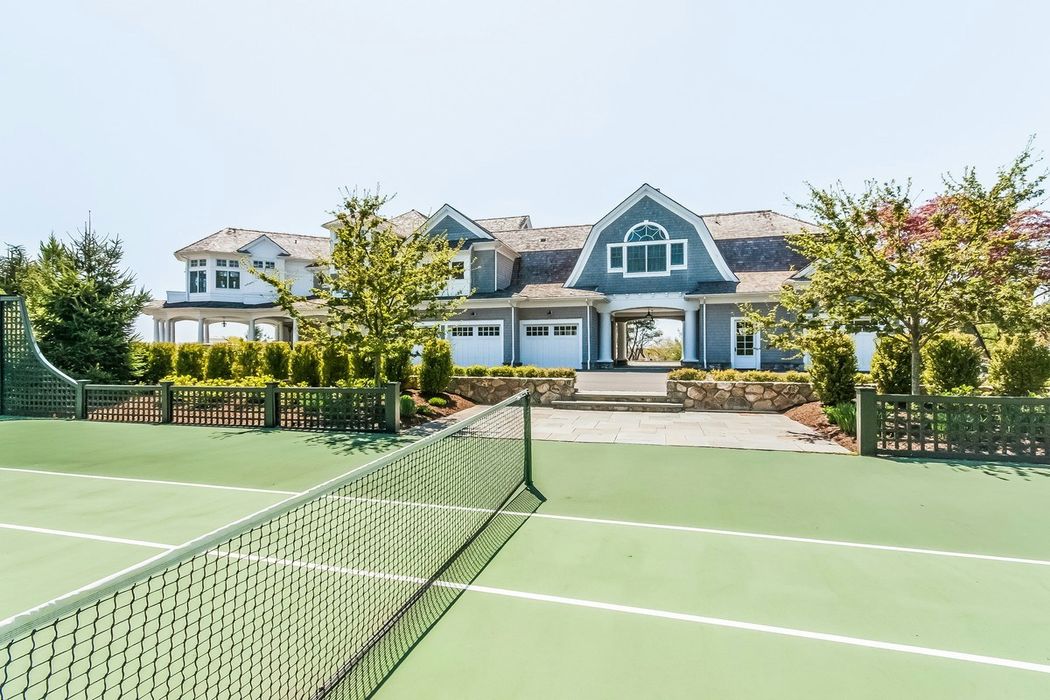 38 Hunting Ridge Lane, Wilton, CT 06897 Sotheby's International