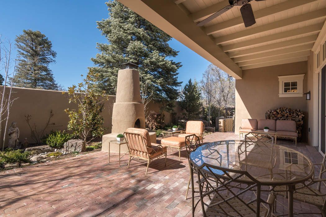 540 E. Alameda St. Unit C, Santa Fe, NM 87501 Sotheby's International
