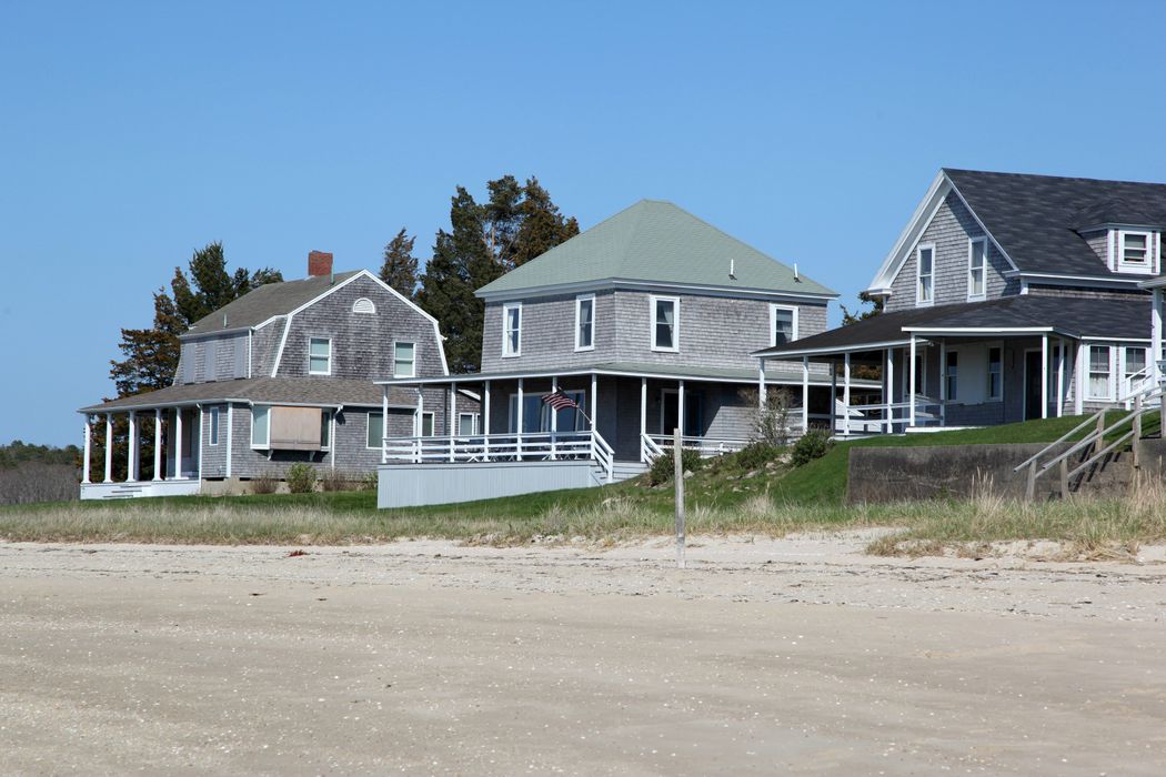 16 Wenaumet Bluffs Drive, Pocasset, MA 02559 Sotheby's International
