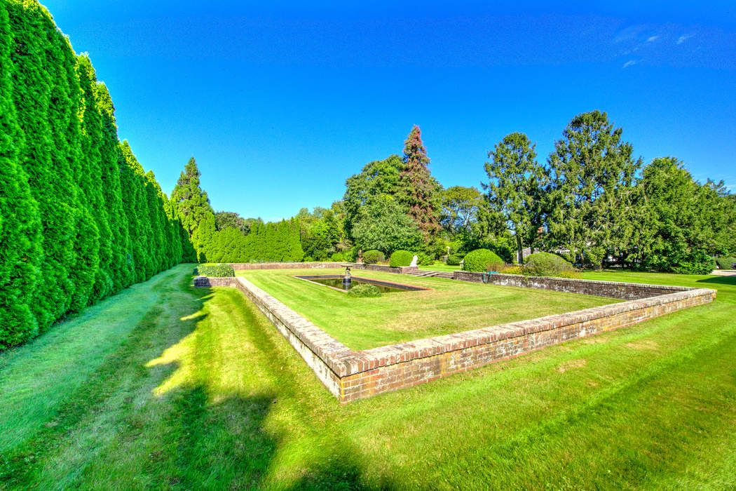 137 East Bay Road, Osterville, MA 02655 Sotheby's International