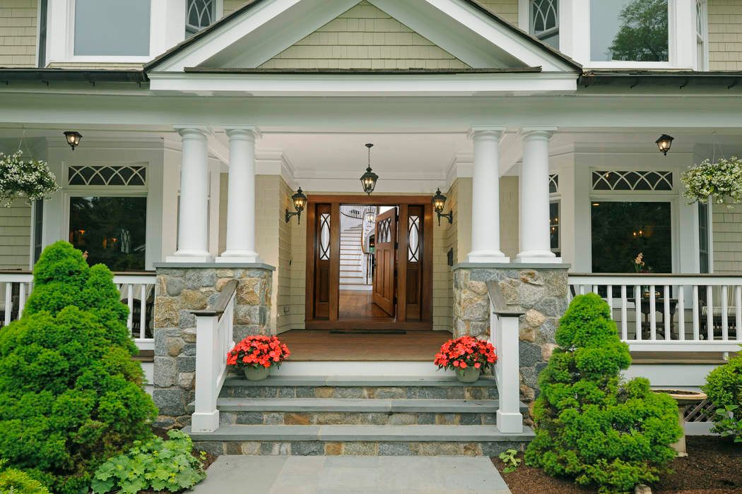 55 Park Avenue, Old Greenwich, CT 06870 Sotheby's International