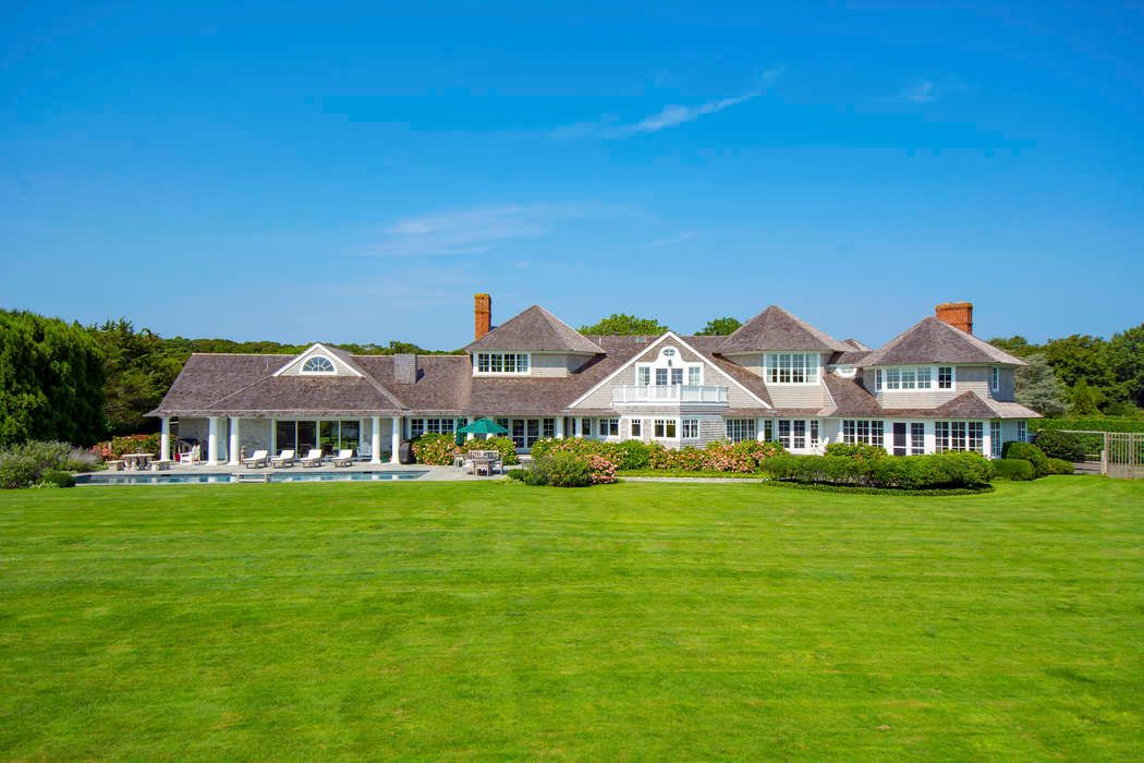 25 Cove Hollow Farm, East Hampton, NY 11937 Sotheby's International