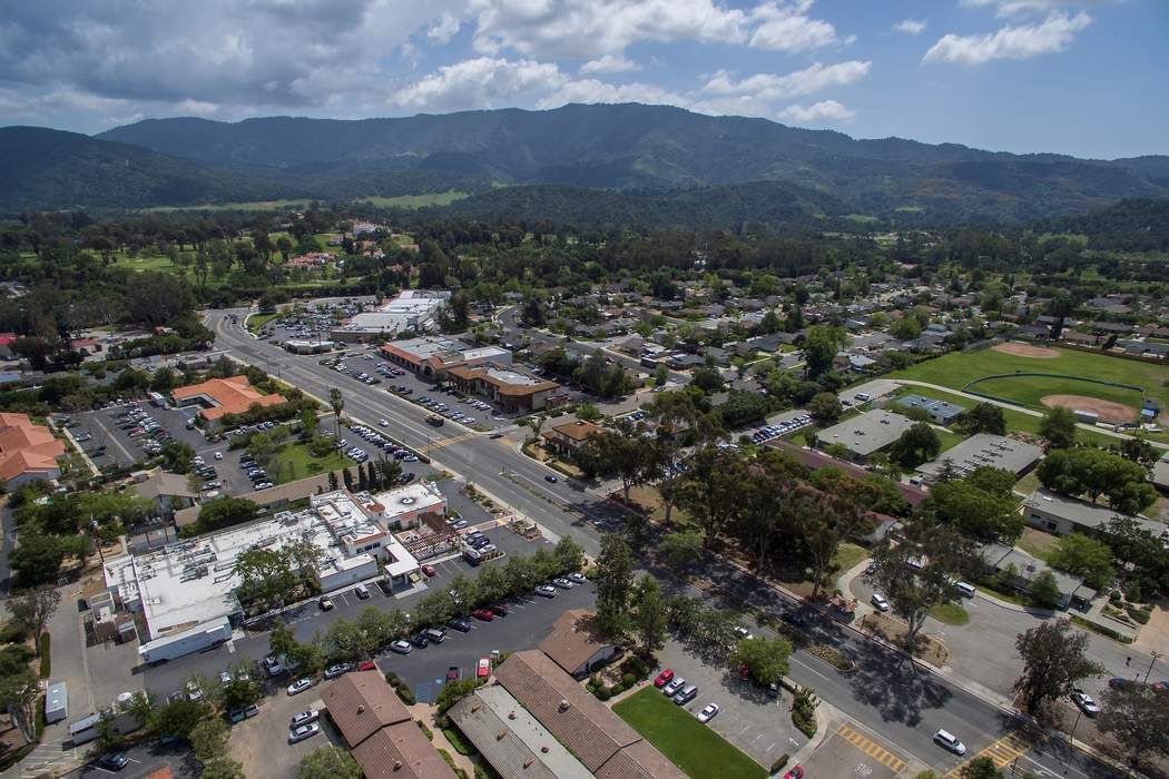 Maricopa Hwy, Ojai, CA 93023 Sotheby's International Realty, Inc.