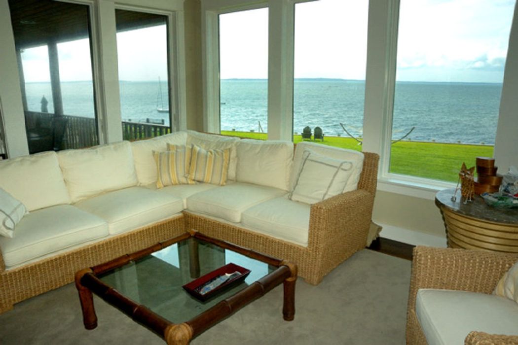 29 Bittersweet Ln, Sag Harbor, NY 11963 Sotheby's International