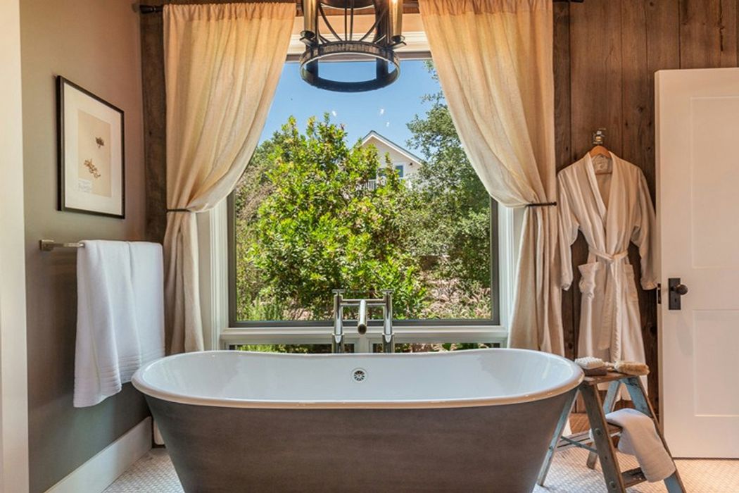 232 2nd St E, Sonoma, CA 95476 Sotheby's International Realty, Inc.