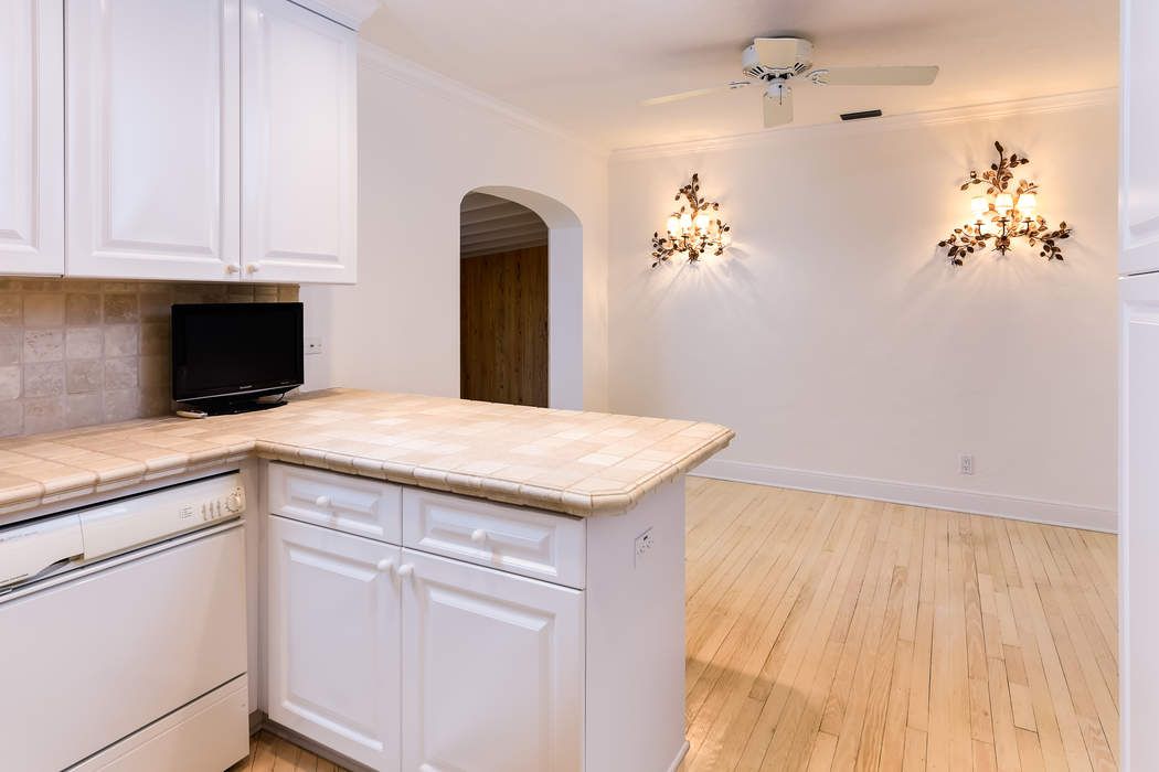 337 Seabreeze Ave , Palm Beach, FL 33480 Sotheby's International