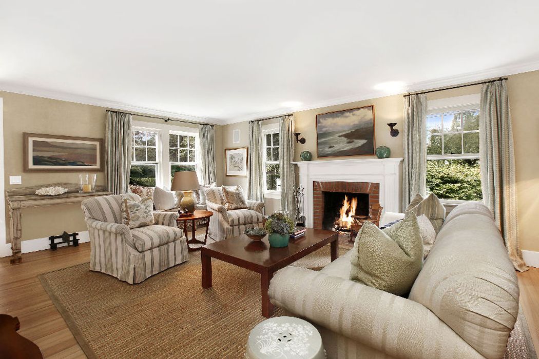 Elegant Village Estate East Hampton East Hampton, NY 11963 Sotheby