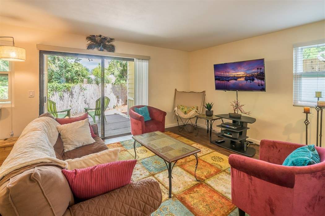 224 W. Alamar Avenue Unit 3, Santa Barbara, CA 93105 Sotheby's