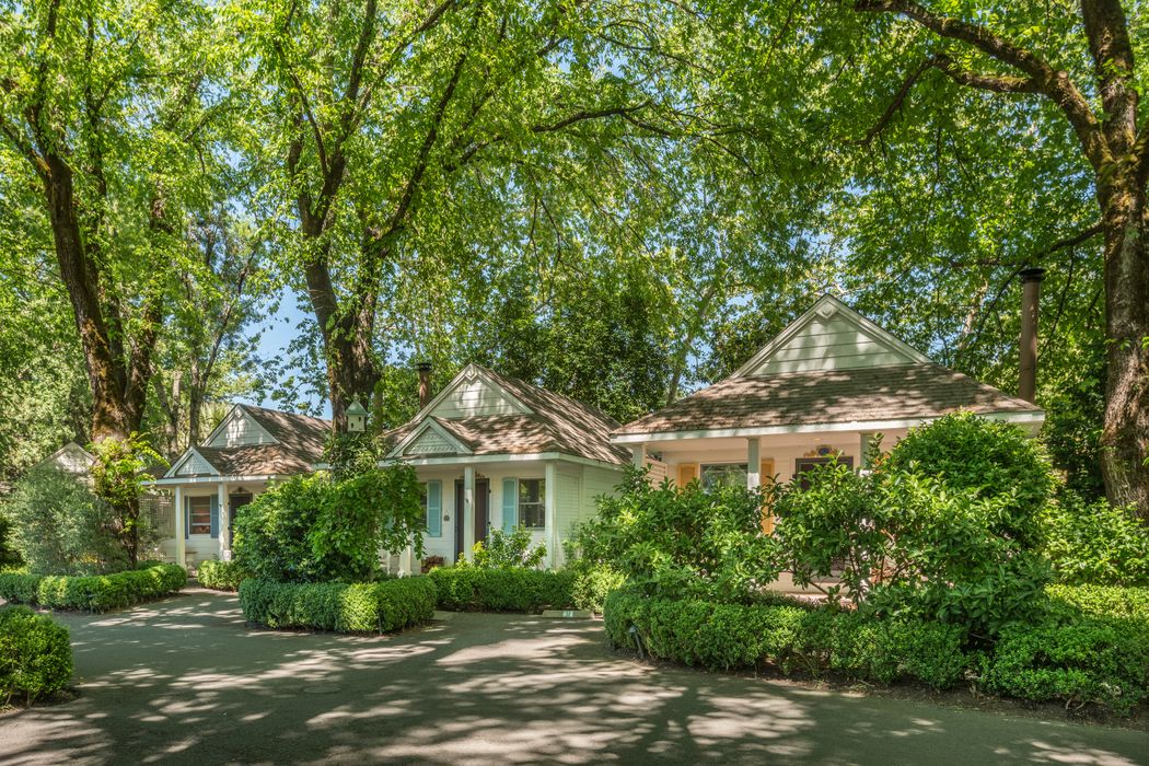 1711 Lincoln Ave Calistoga Ca 94515 Sotheby S International