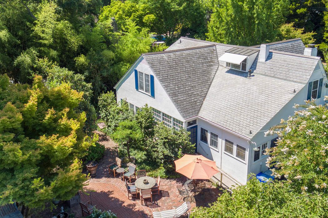 528 3rd St E, Sonoma, CA 95476 Sotheby's International Realty, Inc.