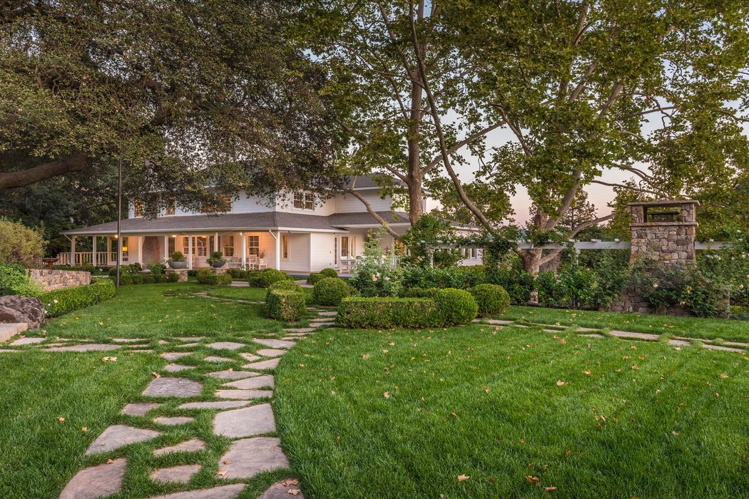 1195 State Ln, Yountville, CA 94599 Sotheby's International Realty, Inc.