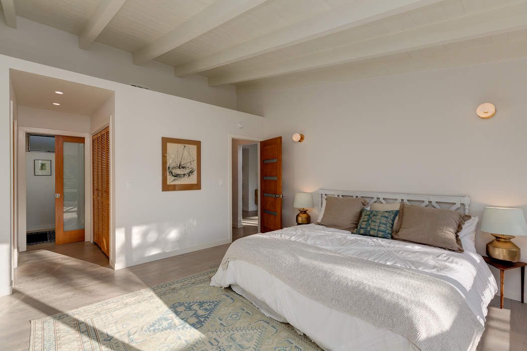 1118 Glen Oaks, Pasadena, CA 91105 Sotheby's International Realty, Inc.