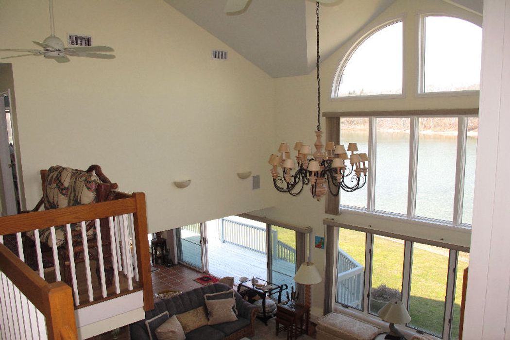 4 Doris Lane, North Sea, NY 11968 Sotheby's International Realty, Inc.