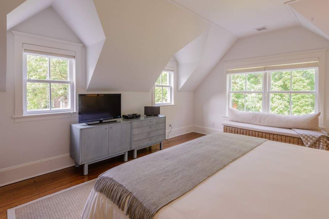 Sag Harbor Village, John Street Beauty Sag Harbor, NY 11963 Sotheby's