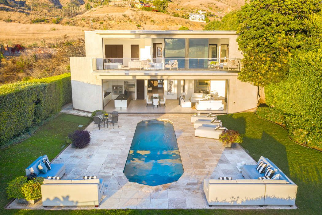 32802 Pch, Malibu, CA 90265 Sotheby's International Realty, Inc.