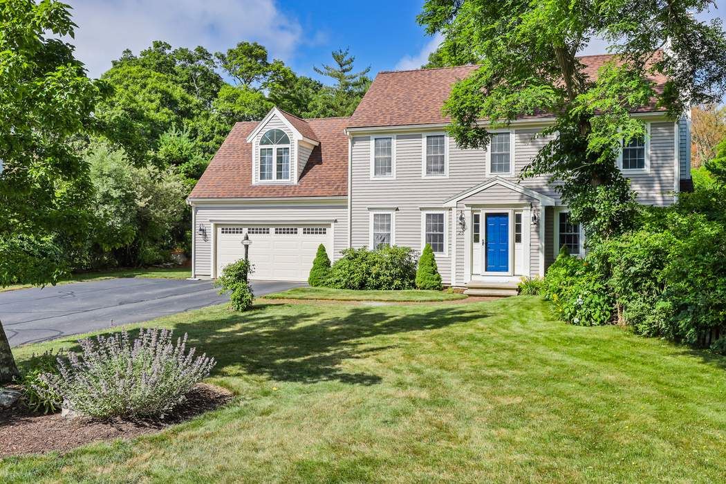 Stunning North Falmouth Colonial North Falmouth, MA 02556 Sotheby's International Realty, Inc.