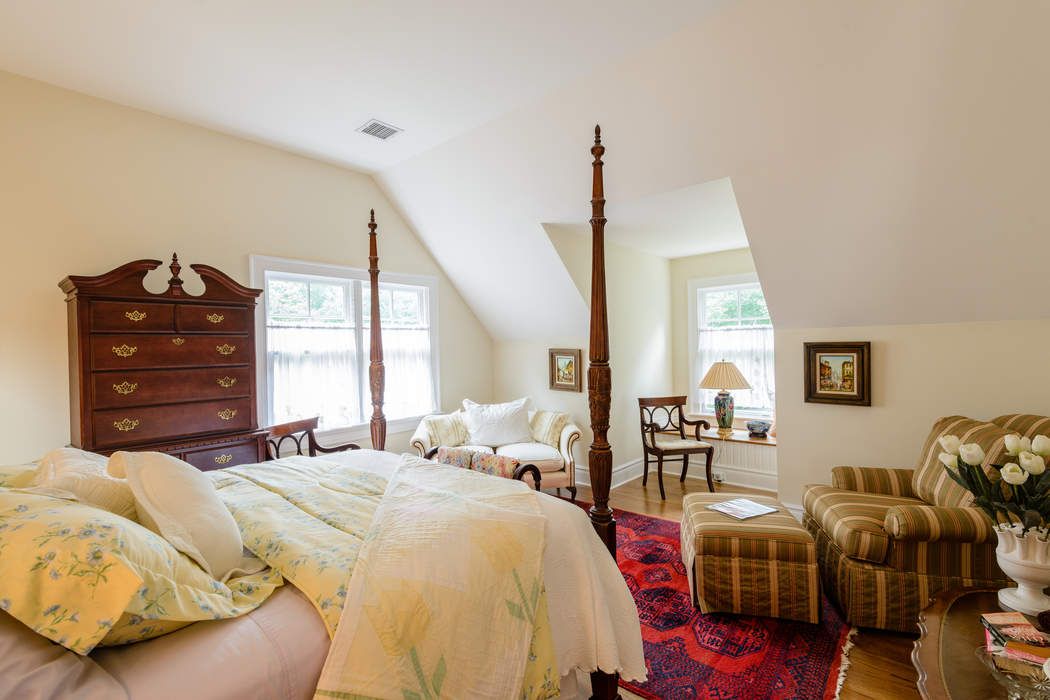 19 Bridge Hill Lane, Bridgehampton, NY 11932 Sotheby's International Realty, Inc.