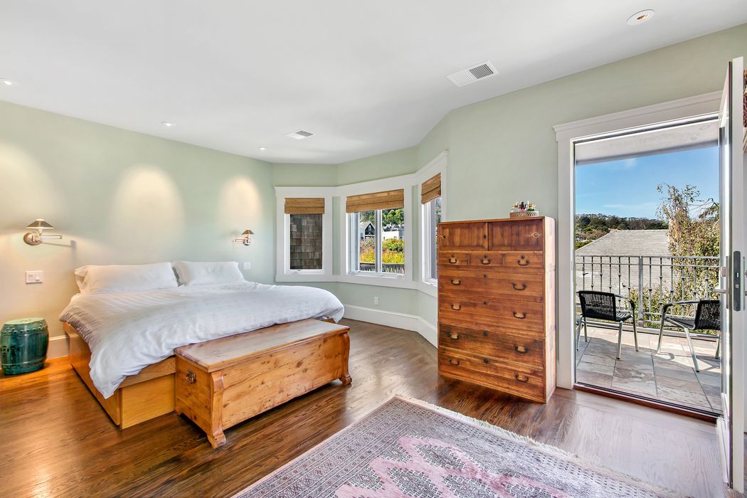 2953 Broderick St, San Francisco, CA 94123 Sotheby's International