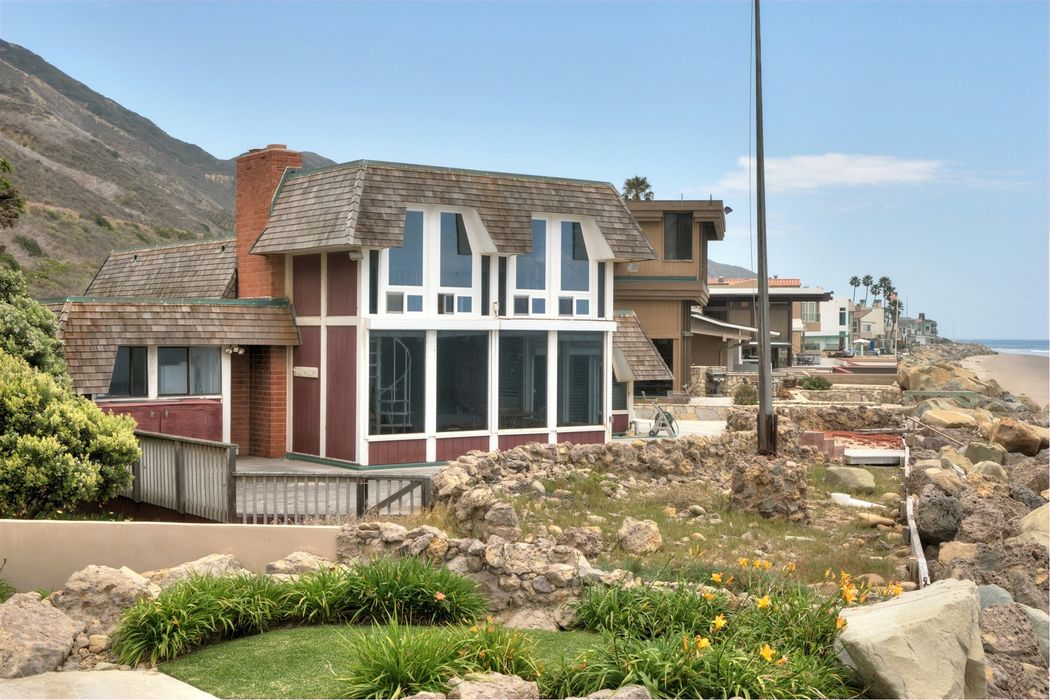 3128 Solimar Beach Drive, Ventura, CA 93001 Sotheby's International Realty, Inc.