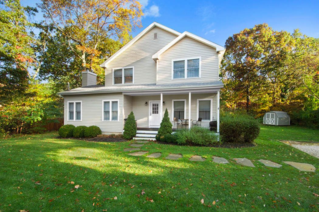 Charming Traditional in Springs East Hampton, NY 11937 Sotheby's