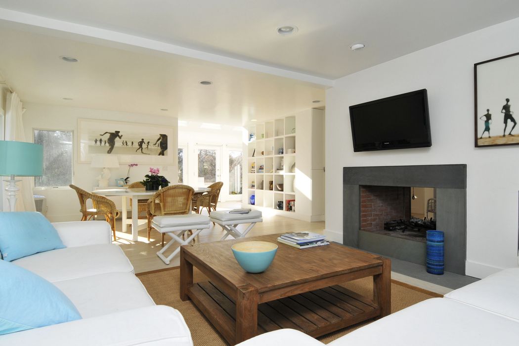 Amagansett Dunes Cool and Modern Amagansett, NY 11930 Sotheby's