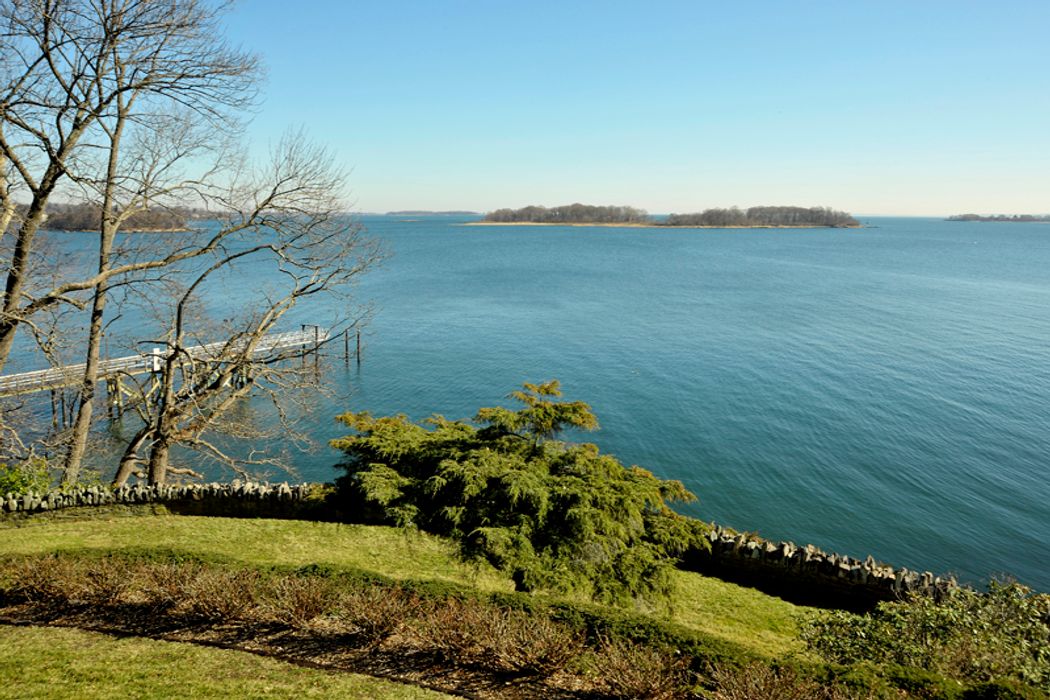 183 Byram Shore Road, Greenwich, CT 06830 Sotheby's International