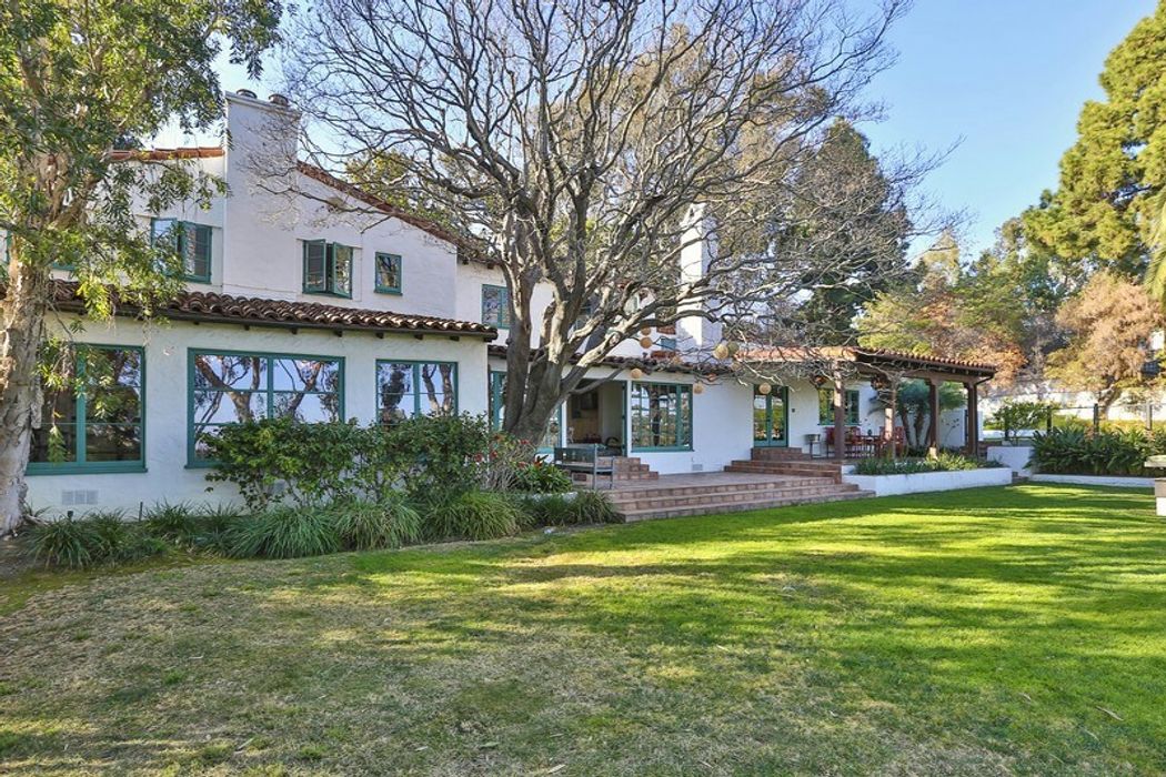 444 Chautauqua Blvd, Pacific Palisades, CA 90272 | Sotheby's ...