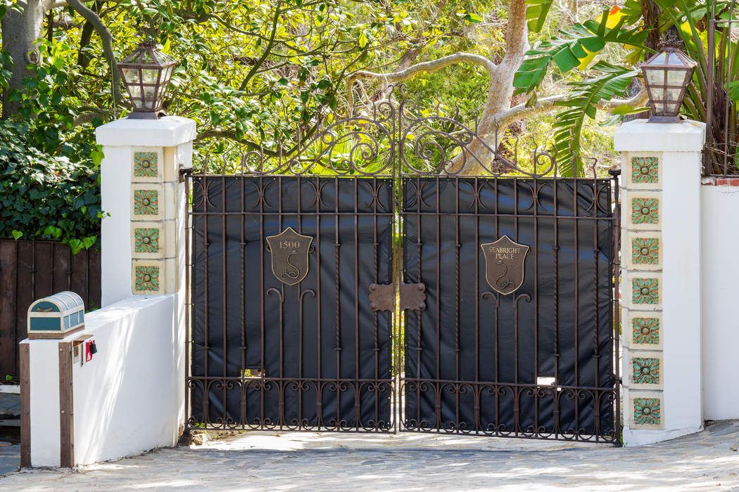 1500 Seabright Place, Beverly Hills, CA 90210 Sotheby's International