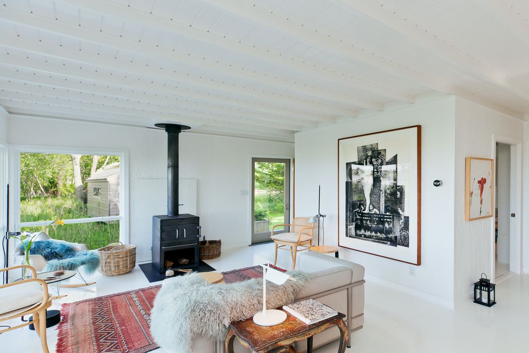287 Old Stone Highway East Hampton Ny 11937 Sotheby S