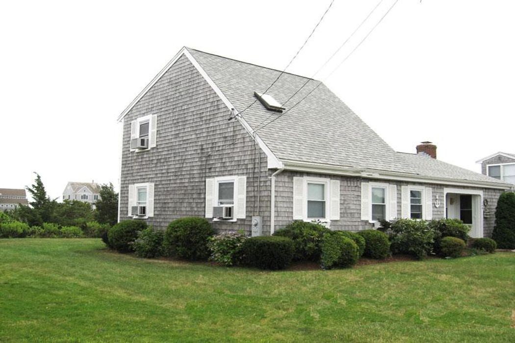 146 Short Beach Rd, Centerville, MA 02632 Sotheby's International Realty, Inc.