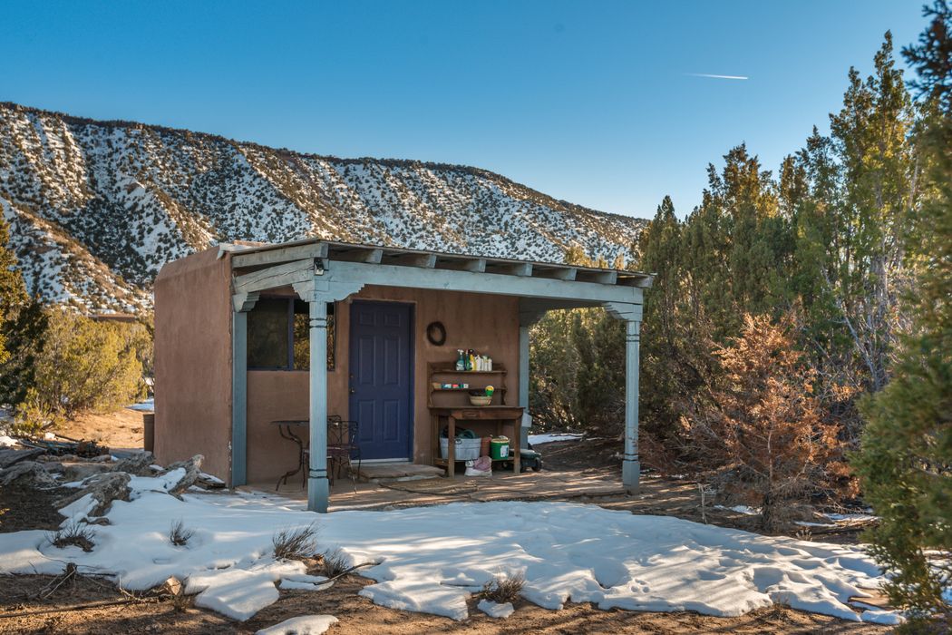 90 Cerrito De Baca Road, Ojo Caliente, NM 87549 Sotheby's