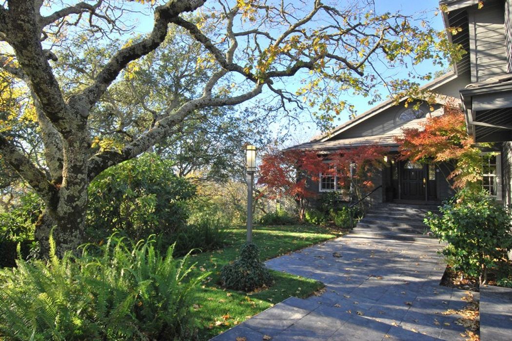 17707 High Road, Sonoma, CA 95476 Sotheby's International Realty, Inc.