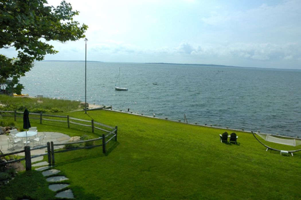 29 Bittersweet Ln, Sag Harbor, NY 11963 Sotheby's International