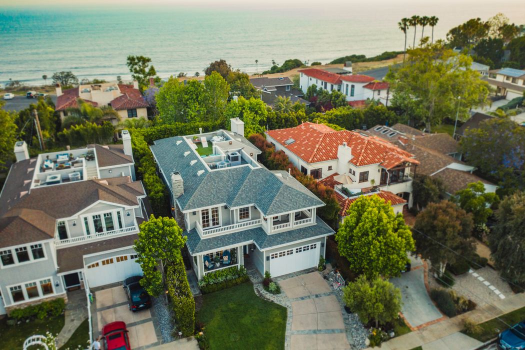 15866 Seabec Circle, Pacific Palisades, CA 90272 Sotheby's