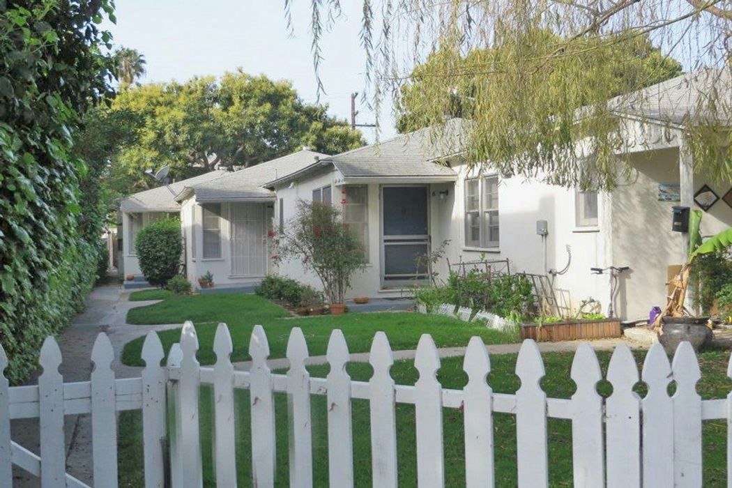 1446 Yale Street, Santa Monica, CA 90404 Sotheby's International Realty, Inc.