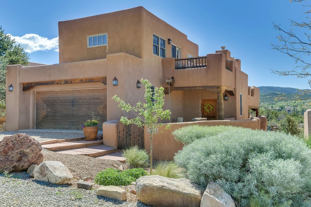 147 Gonzales Road 22, Santa Fe, NM 87501 Sotheby's International