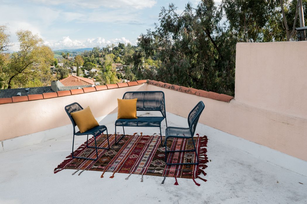 1831 Cerro Gordo Street, Los Angeles, CA 90026 Sotheby's