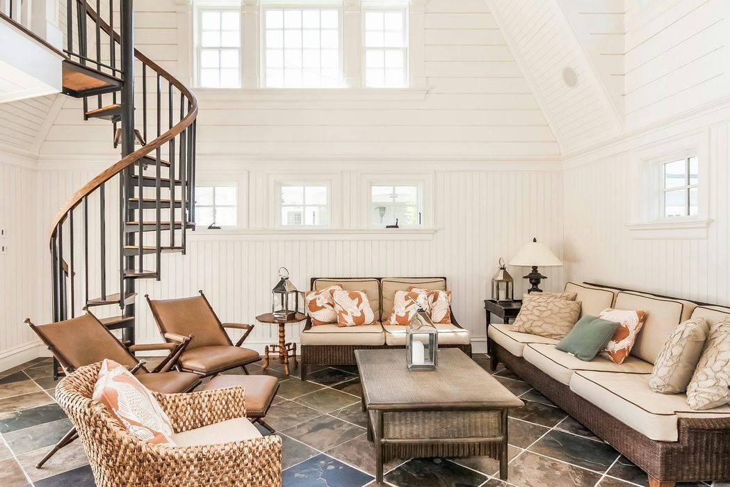 38 Hunting Ridge Lane, Wilton, CT 06897 Sotheby's International